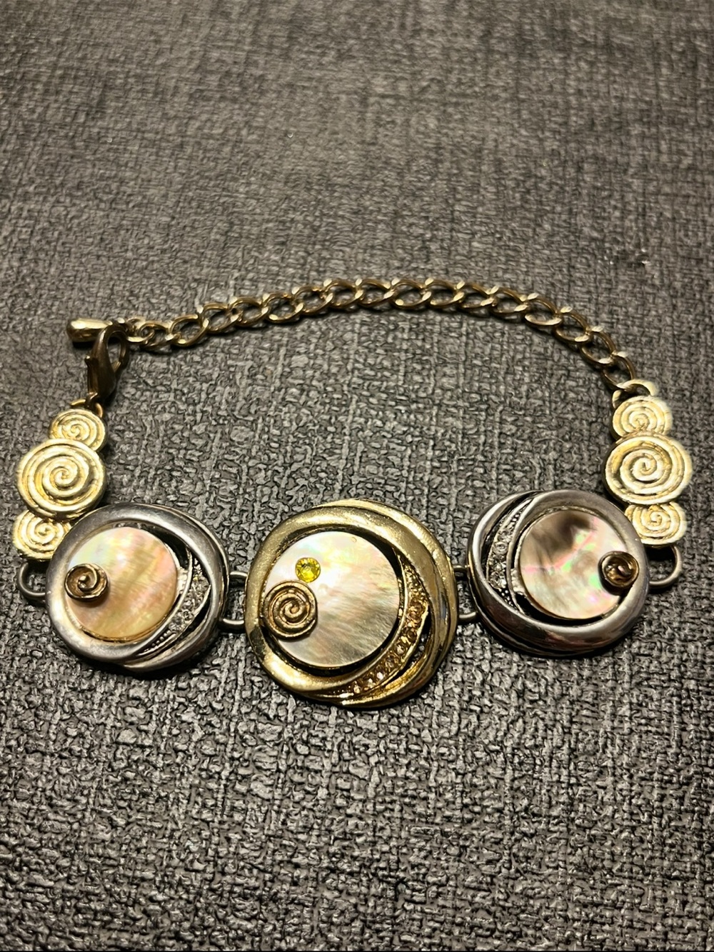 Costume mix metal bracelet